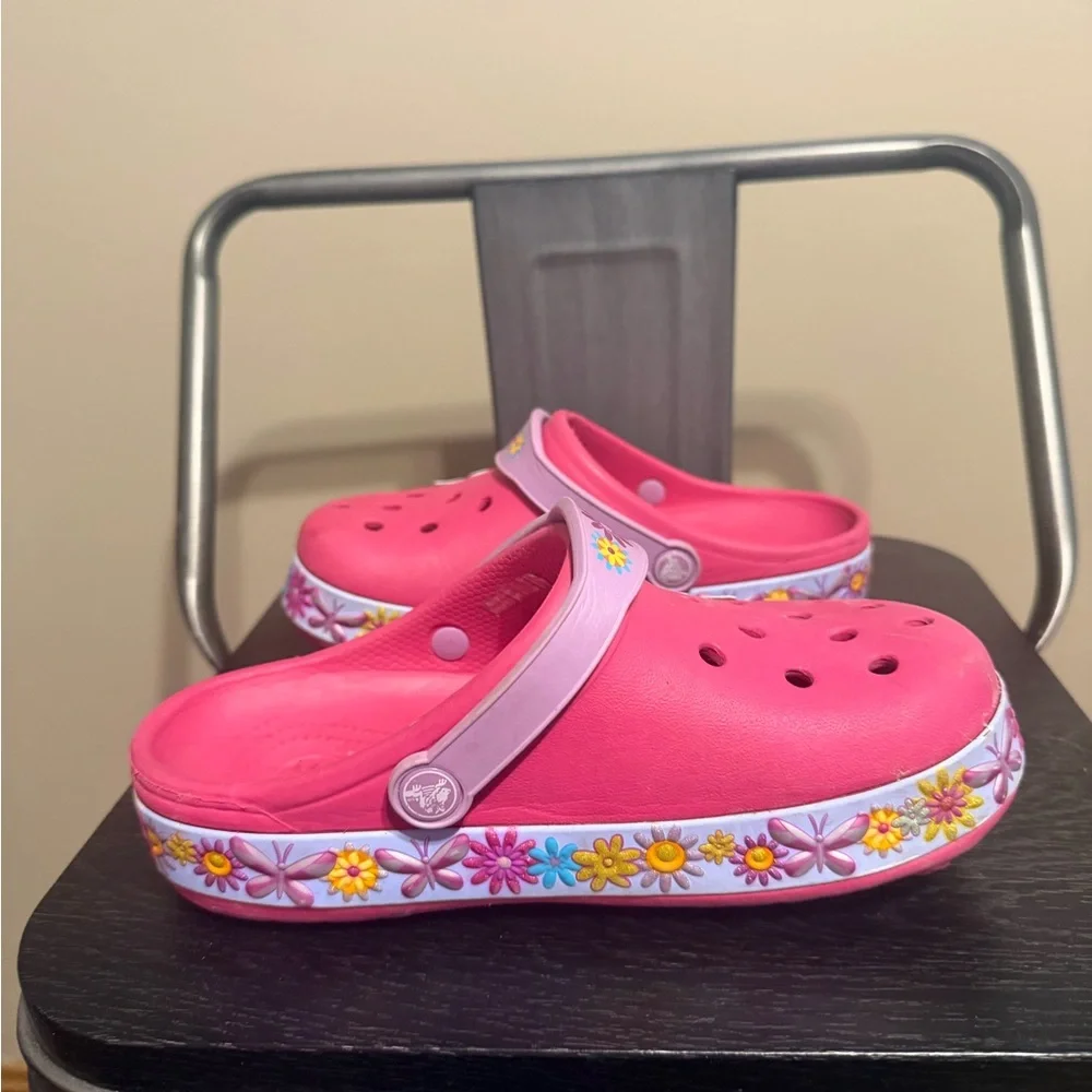CROCS Kids Pink Floral Butterfly Clogs